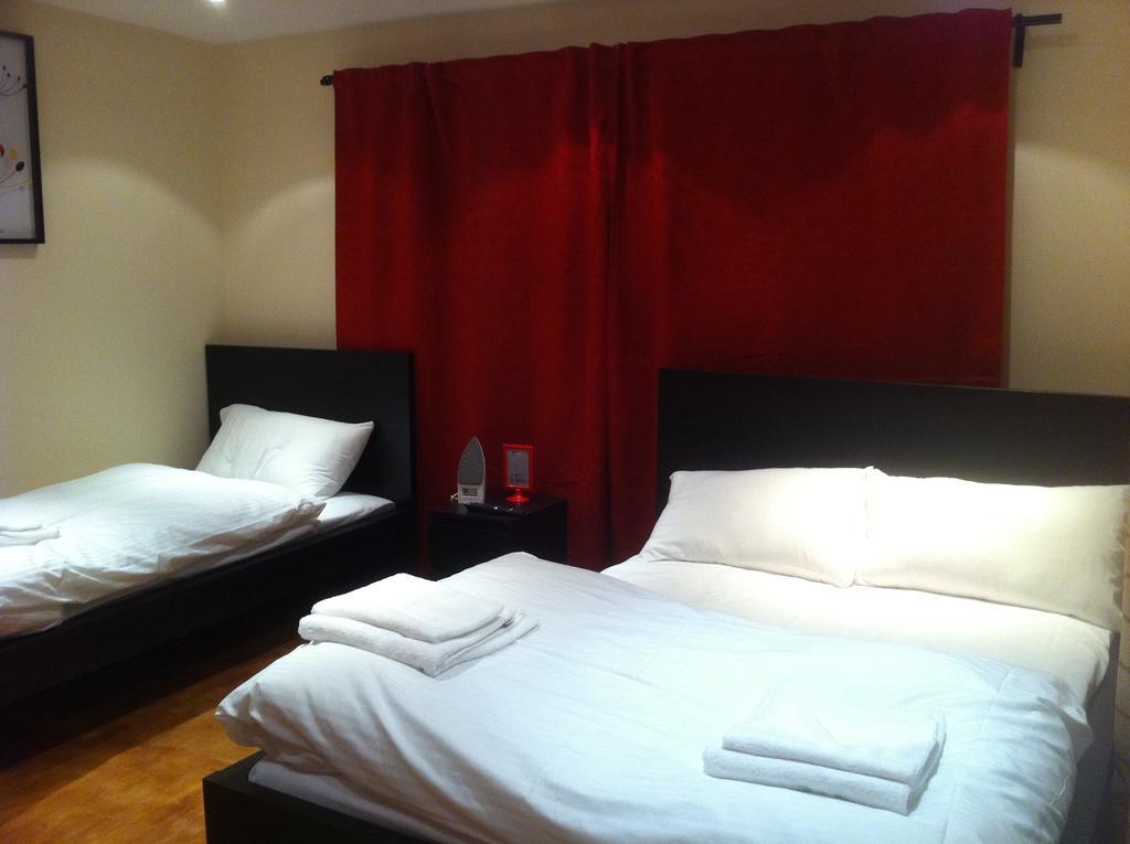 צ'יגוול The Greyhound Cottage חדר תמונה