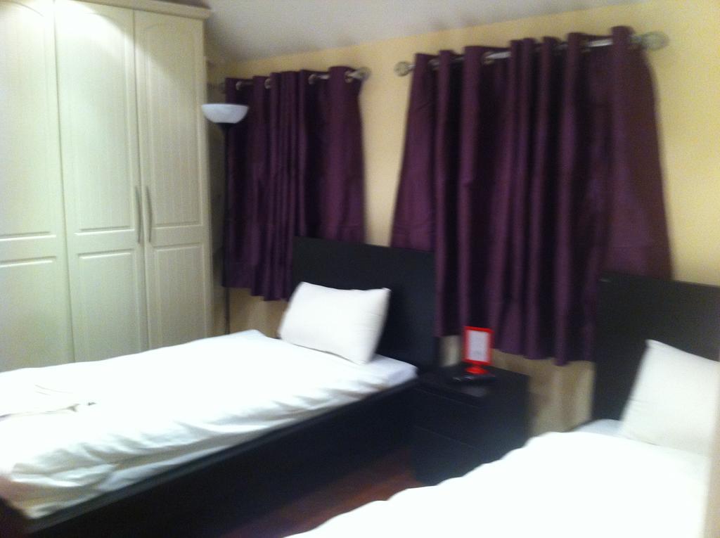 צ'יגוול The Greyhound Cottage חדר תמונה