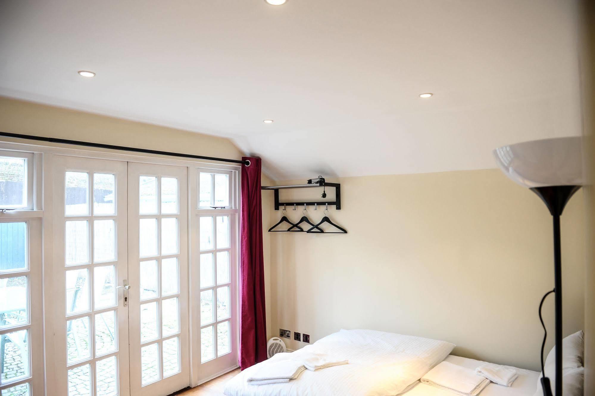 צ'יגוול The Greyhound Cottage מראה חיצוני תמונה